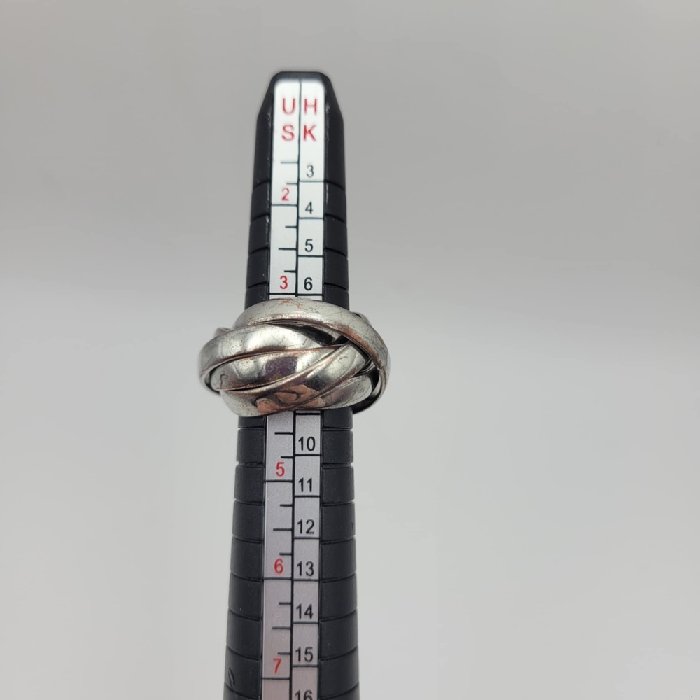Silver Tone Lovers Knot Ring - Picture 4 of 4